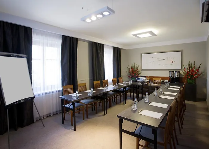 Benefis Boutique كراكوفيا