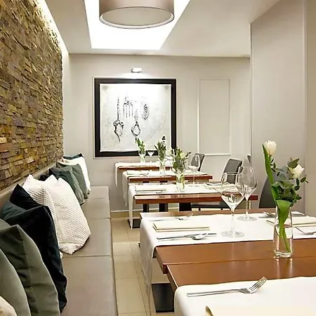 فندق Benefis Boutique كراكوفيا