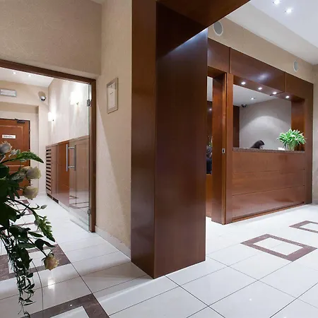 Benefis Boutique كراكوفيا